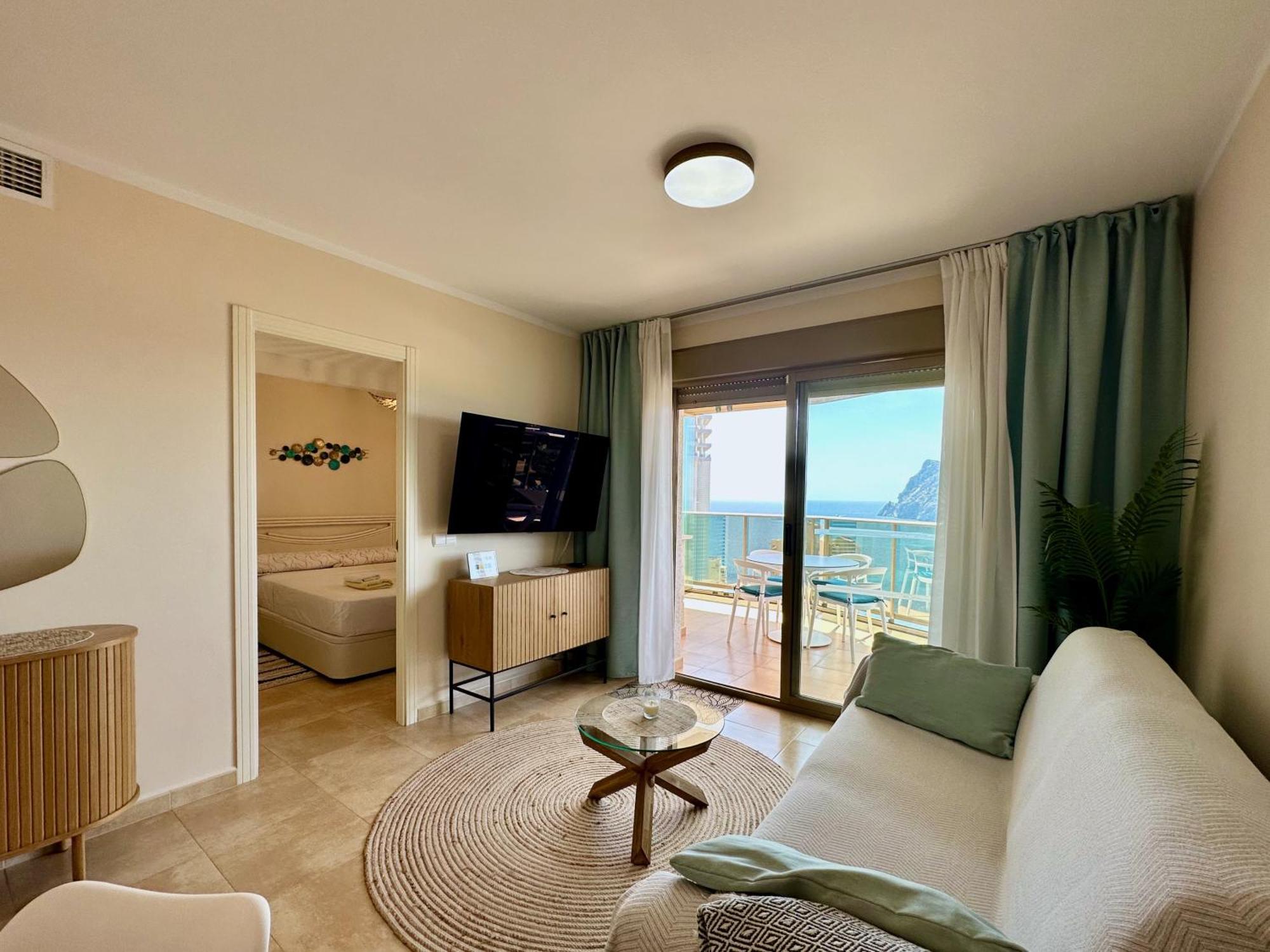 Clubrent - Esmeralda Suites 21º Piso Кальпе Экстерьер фото